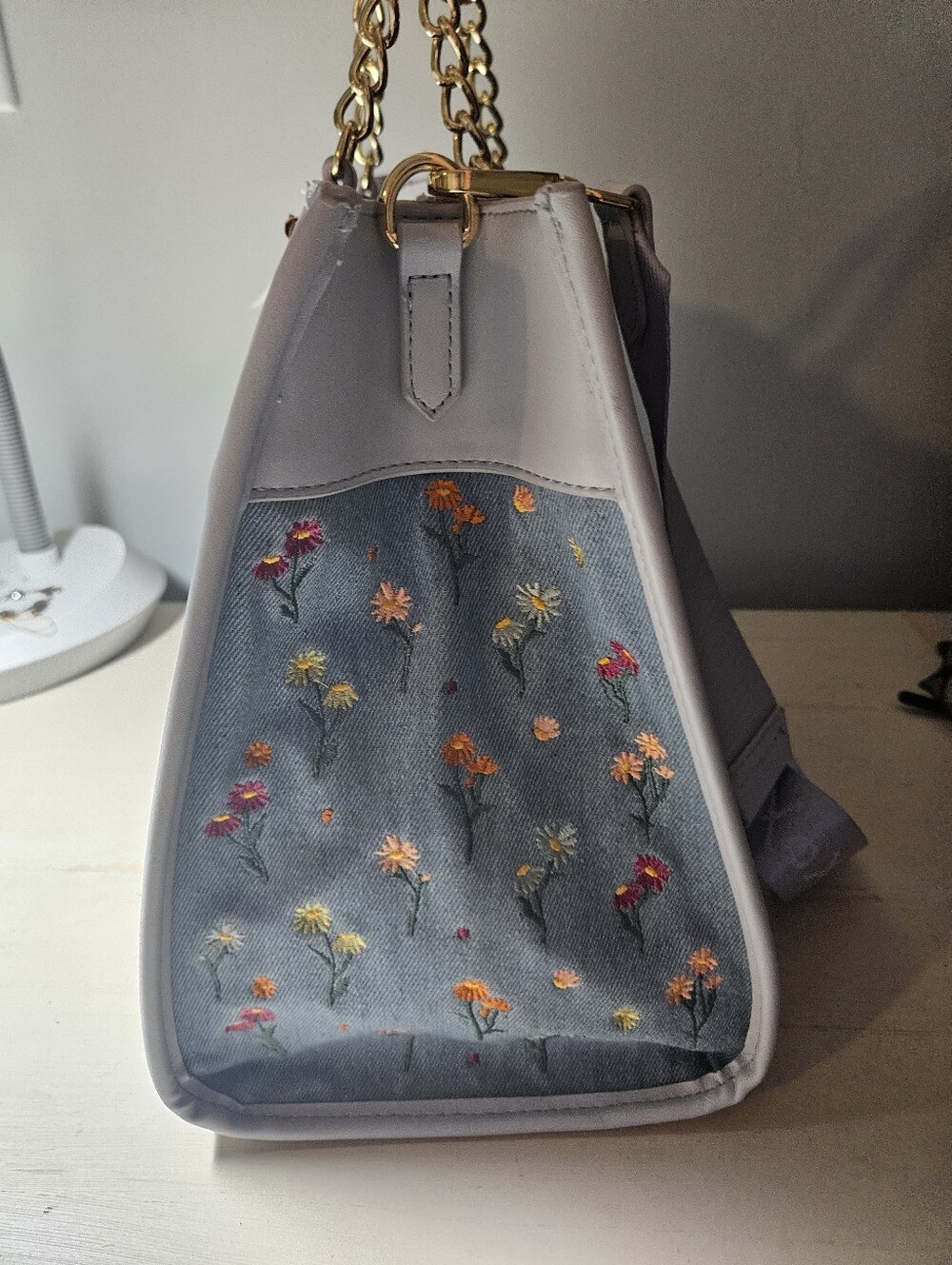 NWT Betsey Johnson Xobeca Denim Floral Satchel Crossbody Bag Hot Air Balloon - Picture 9 of 12
